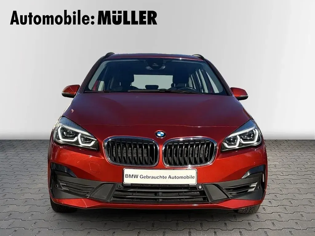 Gebraucht BMW 218 Gran Tourer 140 PS (102 kW) 2019 Orange Van / Kleinbus