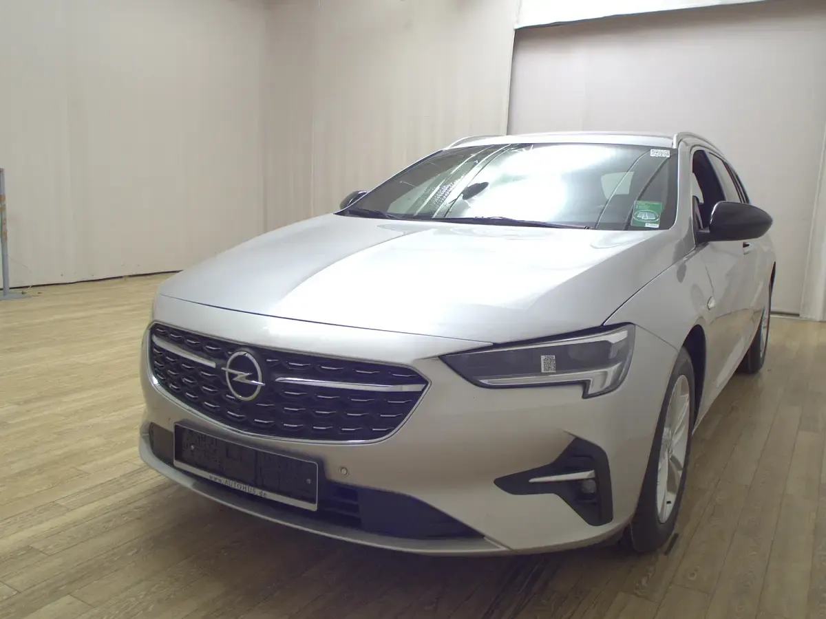Gebraucht Opel Insignia Elegance 174 PS (127 kW) 2023 Silber Kombi