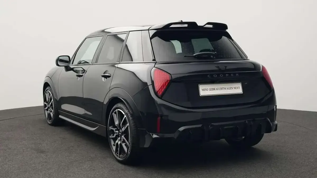 Gebraucht Mini John Cooper Works 156 PS (114 kW) 2025 Schwarz Kleinwagen