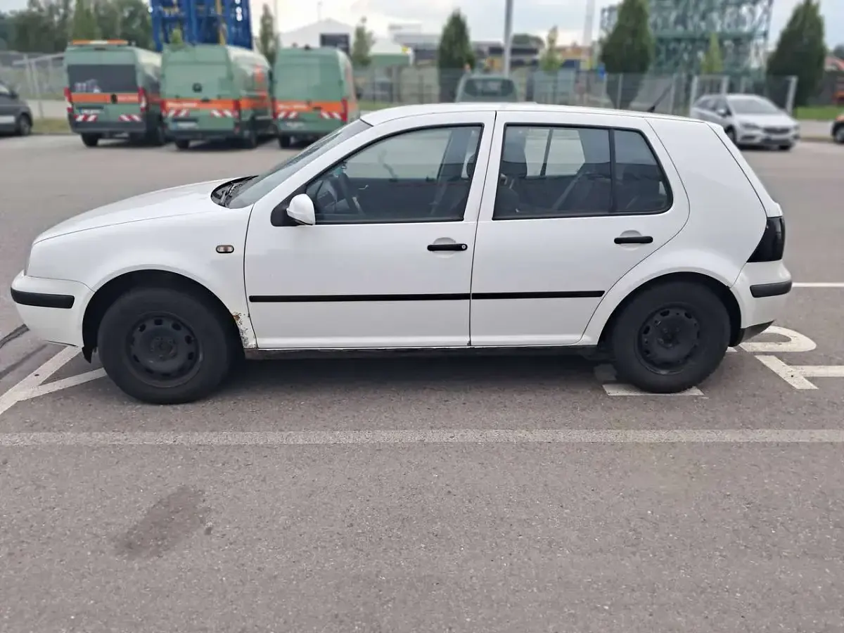 Gebraucht VW Golf III 101 PS (74 kW) 1998 Weiß Limousine