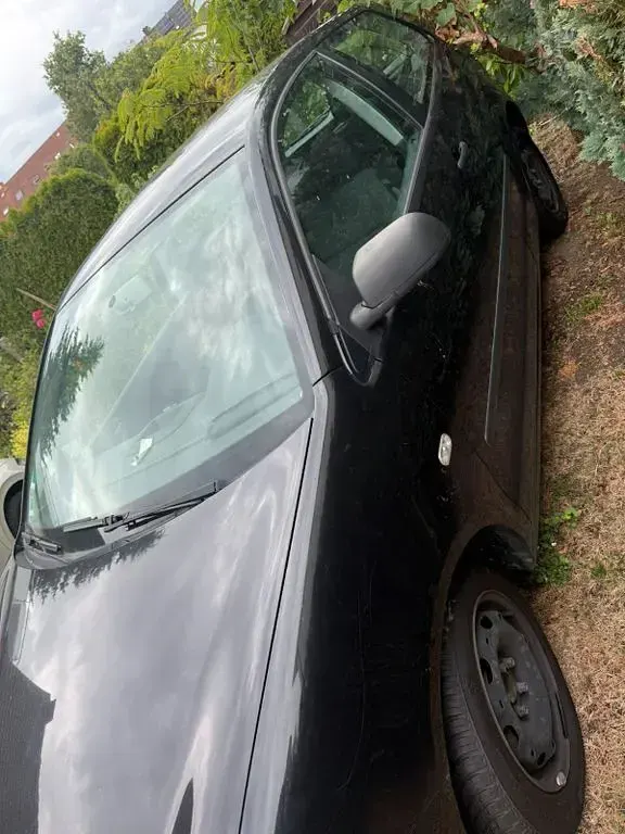 Gebraucht VW Polo Basis 64 PS (47 kW) 2003 Schwarz Kleinwagen