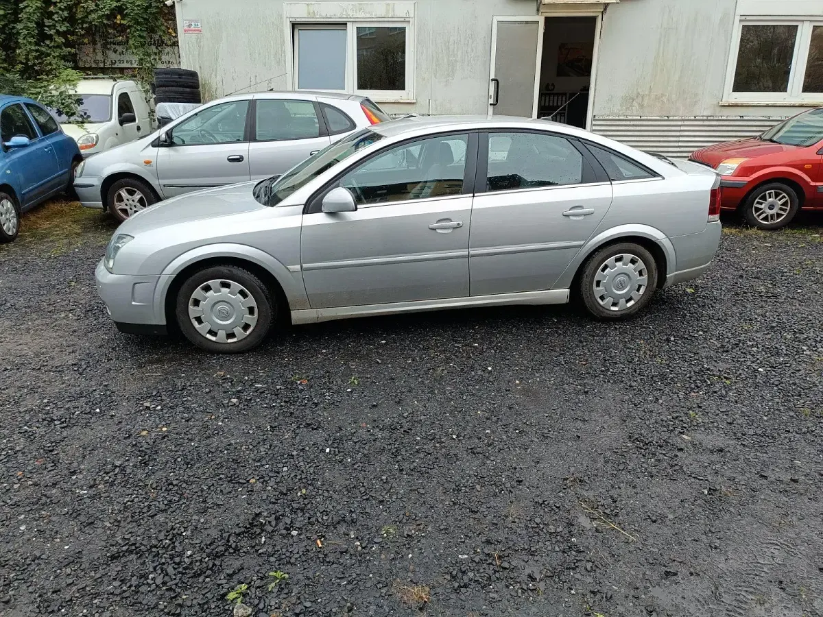Gebraucht Opel Vectra 150 PS (110 kW) 2003 Silber Kombi