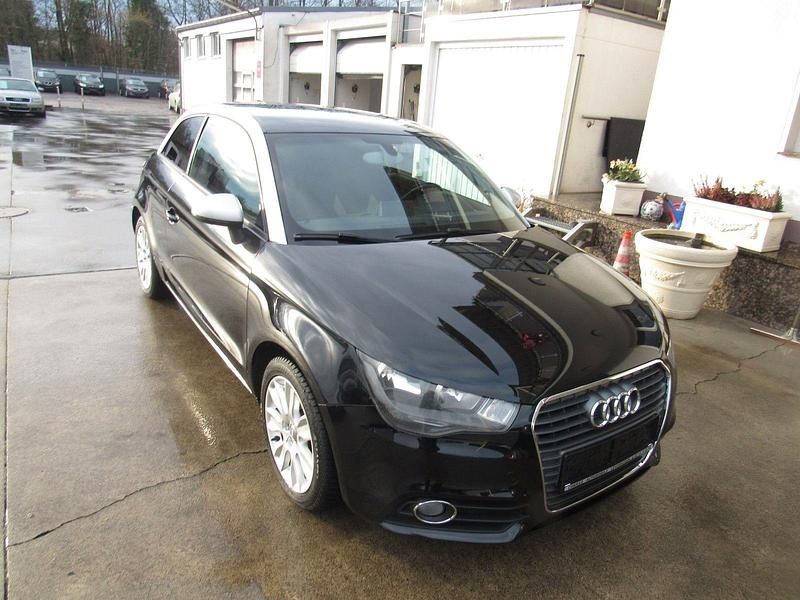 Usata Audi A1 Ambition 122 CV (89 kW) 2012 Nero Utilitaria