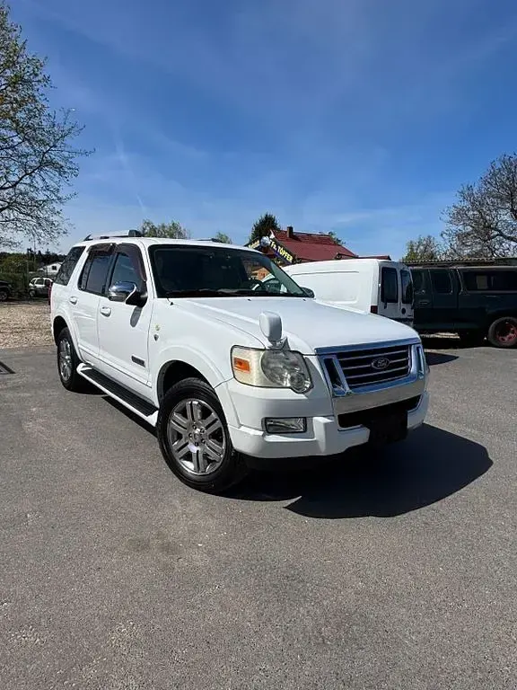 Gebraucht Ford V8 296 PS (217 kW) 2007 Weiß SUV