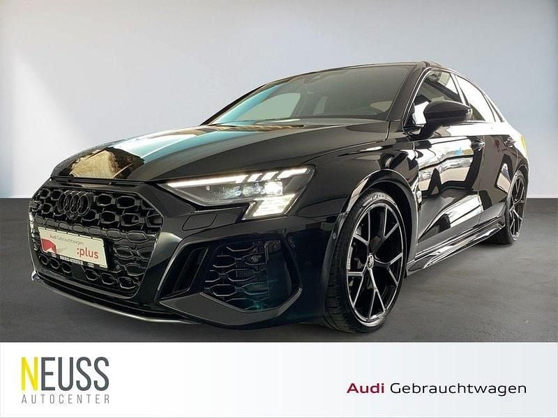 Mythosschwarz metallic Gebraucht 2023 Audi RS3 Ambiente Kleinwagen | 56.650 € (Guter Preis) - Bild 1/4