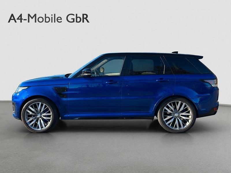 Blau Gebraucht 2018 Land Rover Range Rover Sport SVR SUV | 45.499 € - Bild 1/4