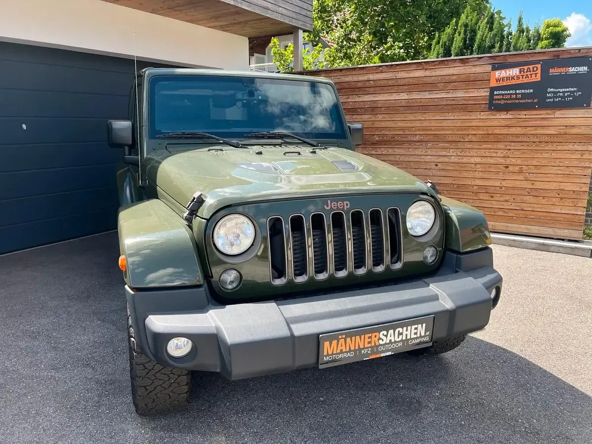 Gebraucht Jeep Wrangler 200 PS (147 kW) 2016 Grün SUV