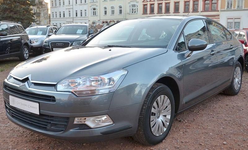 Grau metallic Gebraucht 2010 Citroën C5 Style Limousine | 7.499 € (Teuer) - Bild 1/4