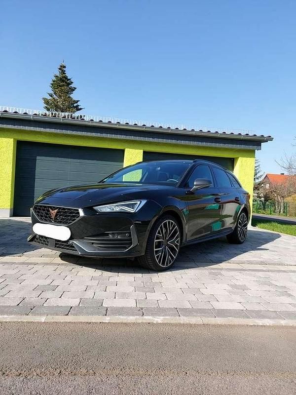 Schwarz Gebraucht 2021 Cupra Leon Kombi | 24.900 € (Etwas zu teuer) - Bild 1/3