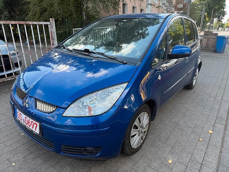 Blau Gebraucht 2008 Mitsubishi Colt Limousine | 1.000 € (Superpreis) - Bild 1/4