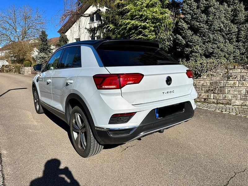 Gebraucht VW T-Roc 150 PS (110 kW) 2021 Weiß SUV