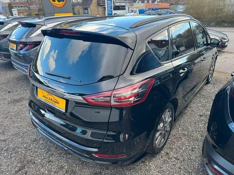 Gebraucht Ford S-MAX ST-Line 241 PS (177 kW) 2019 Schwarz Van / Kleinbus
