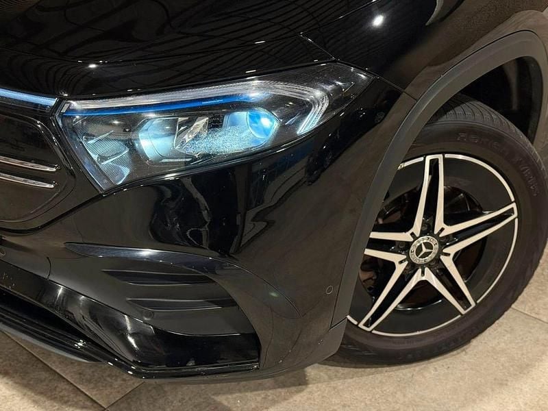 Gebraucht Mercedes EQA250 139 kW (190 PS) 2021 Schwarz SUV