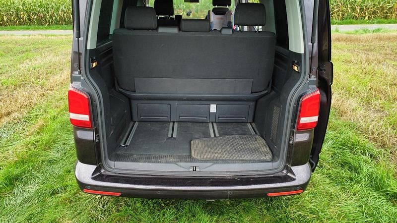 Second-hand VW T5 114 CP (83 kW) 2012 Maro Van