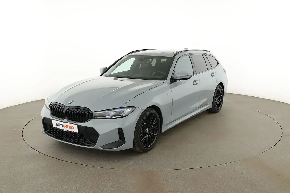 Gebraucht BMW 330 M Sport 286 PS (210 kW) 2023 Kombi