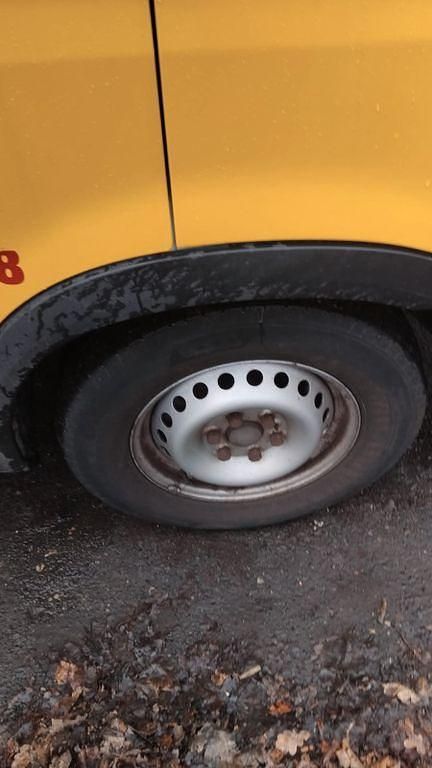 Gebraucht Iveco Daily 106 PS (77 kW) 2012 Gelb Van / Kleinbus