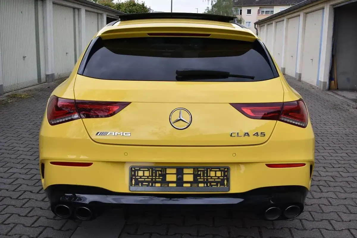 Gebraucht Mercedes CLA45 AMG AMG 387 PS (284 kW) 2020 Sonnengelb  unilack Coupé