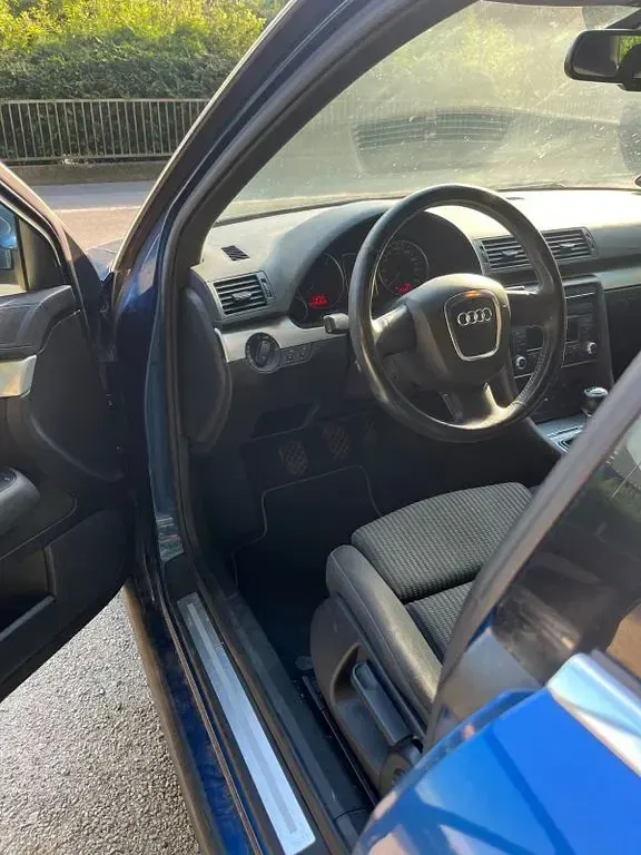 Gebraucht Audi A4 Design 179 PS (131 kW) 2008 Blau Kombi