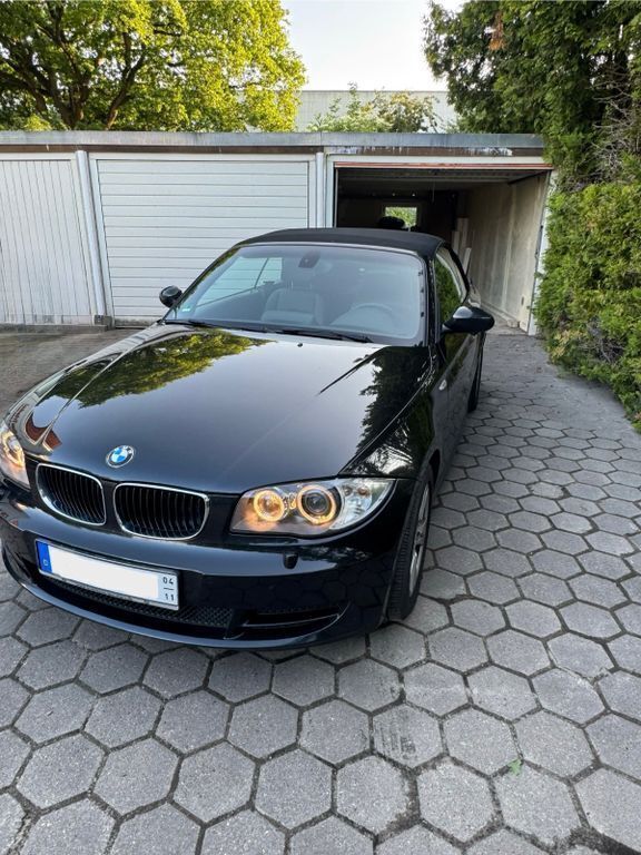 Schwarz Gebraucht 2009 BMW 118 Cabriolet Cabrio | 8.990 € (Guter Preis) - Bild 1/4