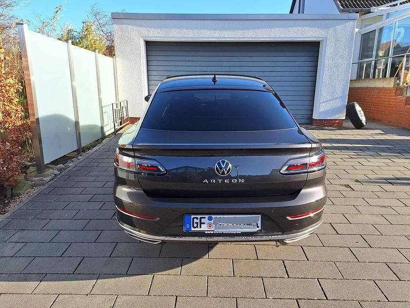 Gebraucht VW Arteon Elegance 190 PS (139 kW) 2023 Grau Coupé