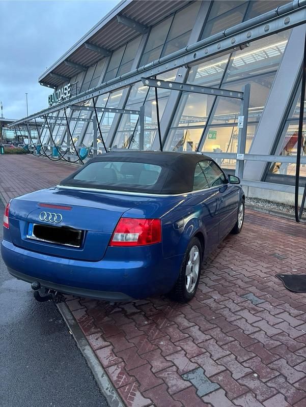 Gebraucht Audi A4 Cabriolet 163 PS (119 kW) 2003 Blau Cabrio