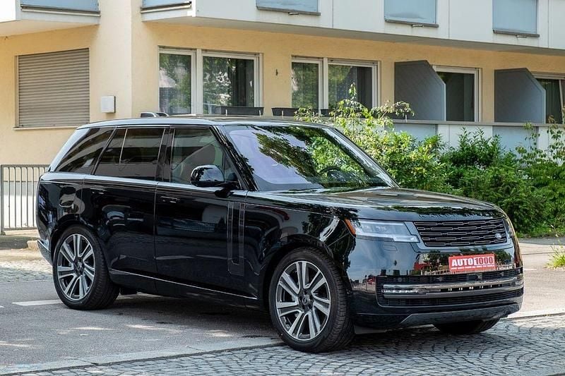 Gebraucht Land Rover Range Rover 400 PS (294 kW) 2024 Santorini black SUV