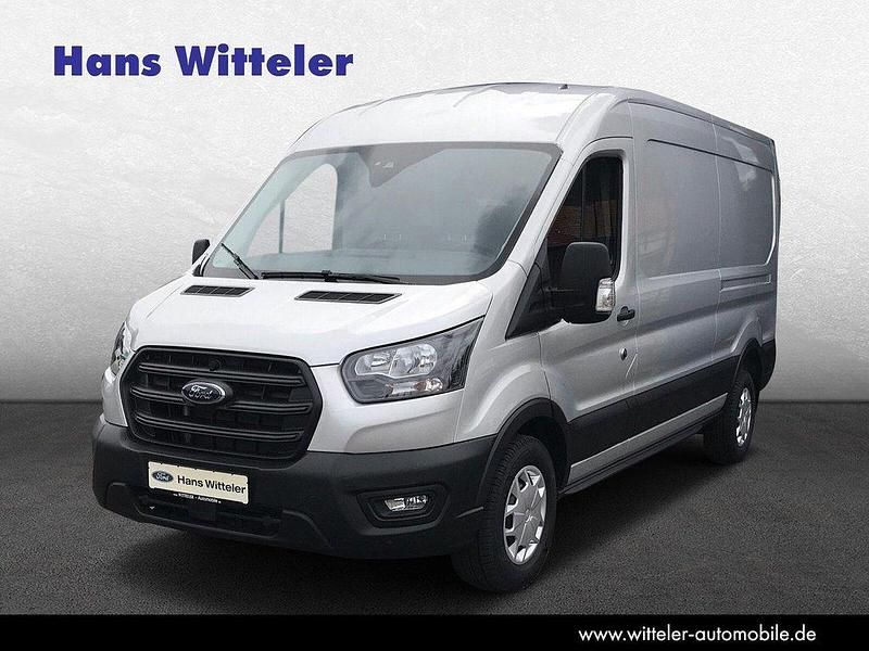 Gebraucht Ford Transit Trend 131 PS (96 kW) 2025 Silber Van / Kleinbus