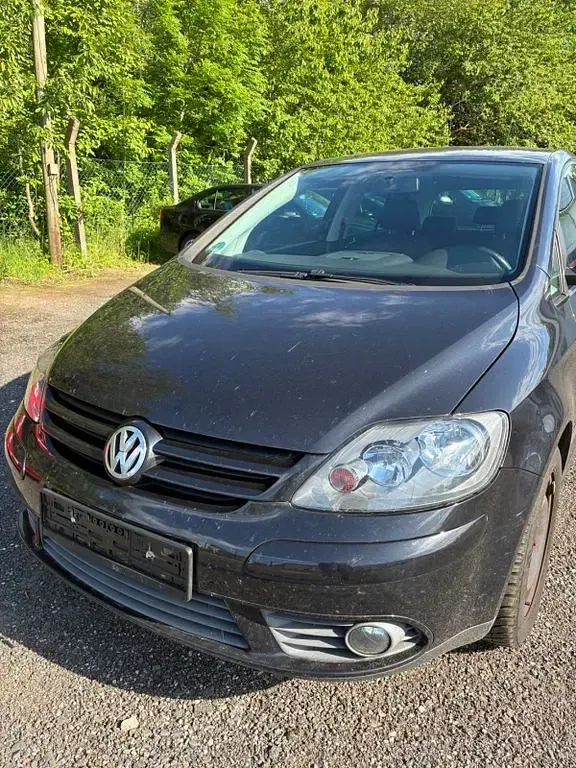 Gebraucht VW Golf Plus Cross 116 PS (85 kW) 2005 Schwarz Van / Kleinbus