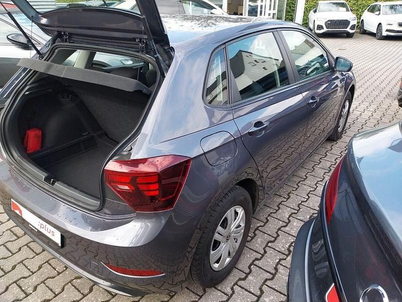 Gebraucht VW Polo 80 PS (58 kW) 2022 Grau Kleinwagen