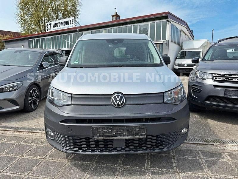 Gebraucht VW Caddy 122 PS (89 kW) 2022 Reflexsilber metallic (metallic) Van / Kleinbus