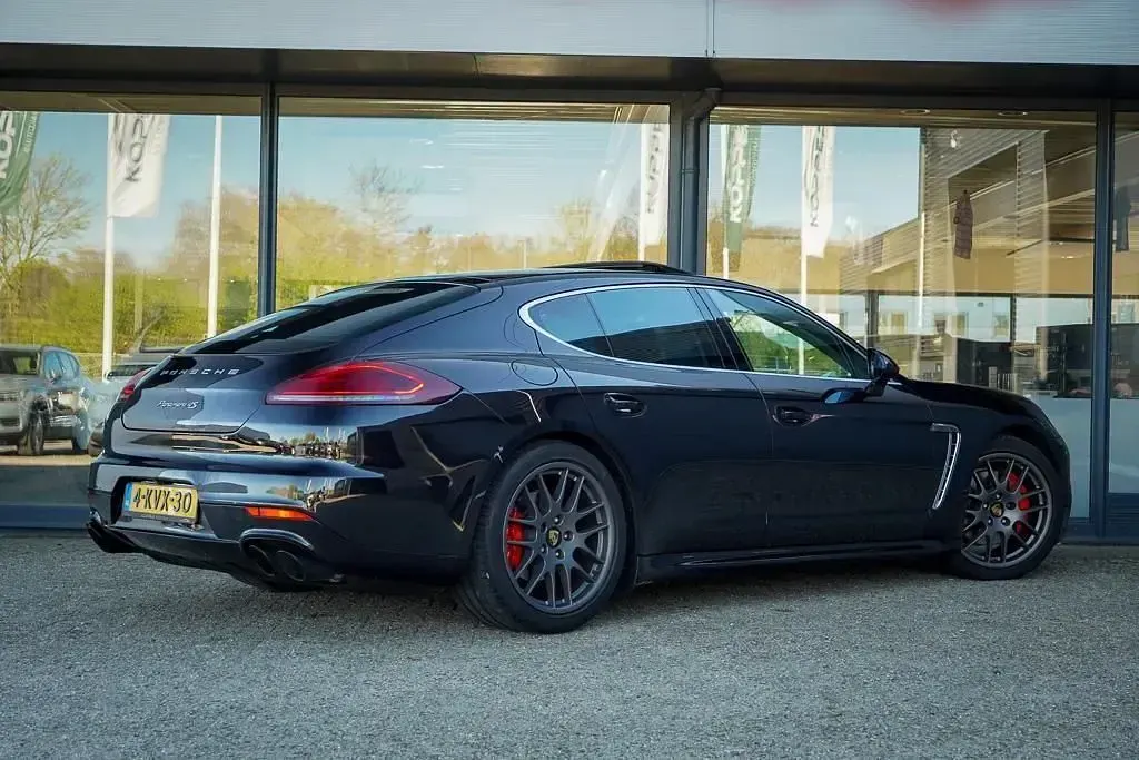 Gebraucht Porsche Panamera 420 PS (308 kW) 2013 Schwarz Kleinwagen