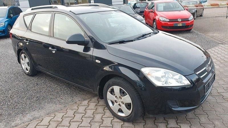 Schwarz Gebraucht 2009 Kia Ceed Sportswagon Vision Kombi | 1.590 € (Superpreis) - Bild 1/4