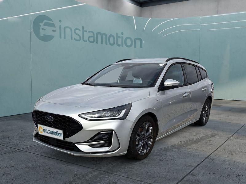 Silber Gebraucht 2023 Ford Focus Kombi | 24.949 € (Fairer Preis) - Bild 1/4
