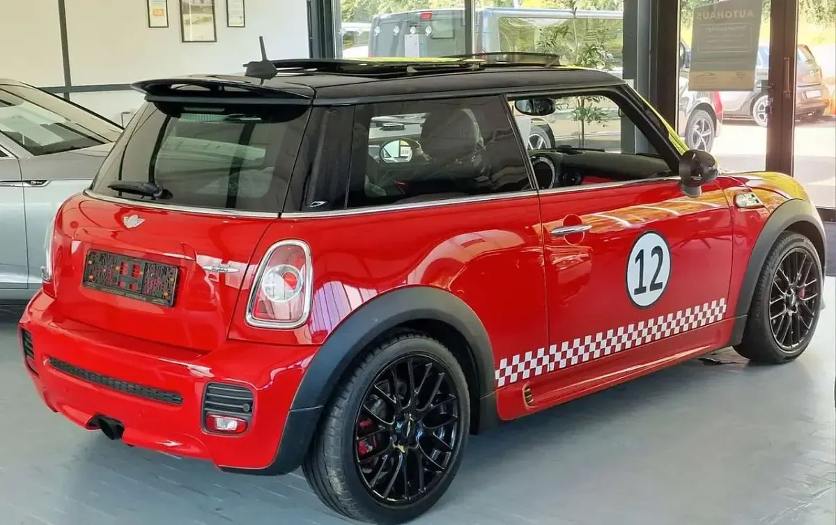 Gebraucht Mini John Cooper Works 211 PS (155 kW) 2012 Chili (solar) red Kleinwagen