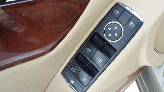 Gebraucht Mercedes C220 Elegance 170 PS (125 kW) 2007 Beige metallic Limousine