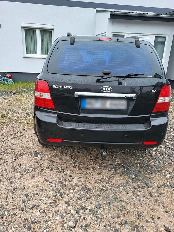 Używany Kia Sorento 178 KM (130 kW) 2008 Czarny SUV