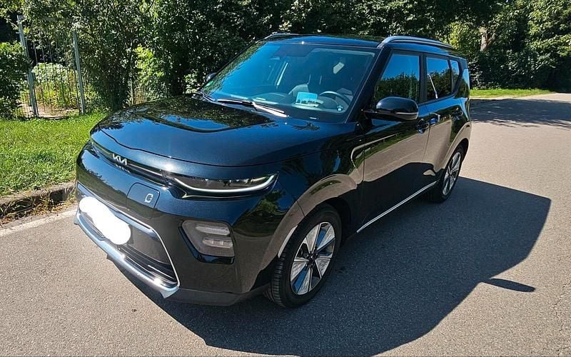 Schwarz Gebraucht 2024 Kia Soul EV Inspiration SUV | 28.800 € (Superpreis) - Bild 1/4
