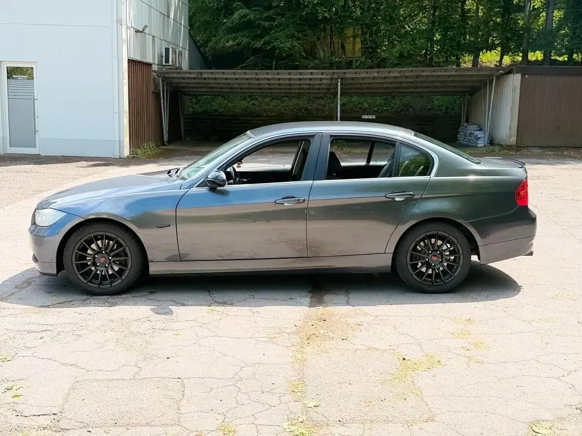 Używany BMW 325 218 KM (160 kW) 2006 Sedan/Limuzyna