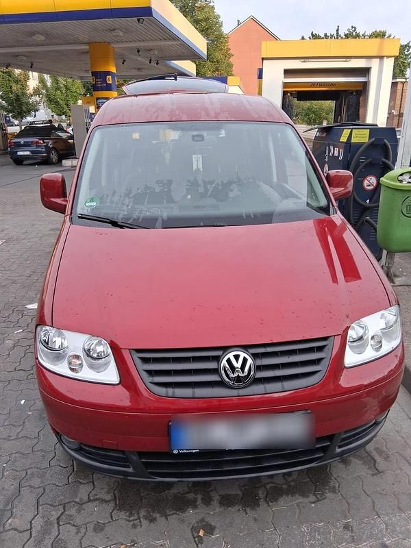 Rot Gebraucht 2010 VW Caddy Van / Kleinbus | 4.000 € (Superpreis) - Bild 1/4