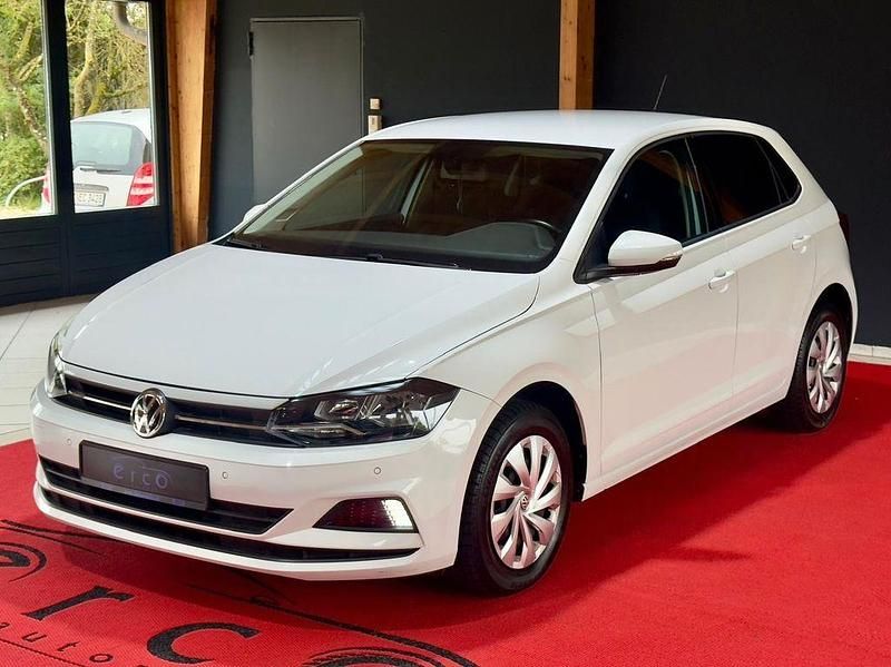 Weiß Gebraucht 2017 VW Polo Comfortline Limousine | 11.590 € (Fairer Preis) - Bild 1/4