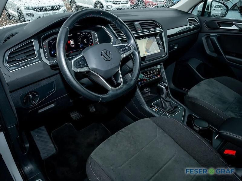 Gebraucht VW Tiguan Elegance 150 PS (110 kW) 2022 Pure white SUV