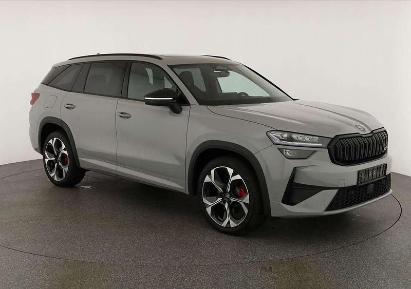 Stahl grau Neu 2025 Skoda Kodiaq RS SUV | 54.045 € (Guter Preis) - Bild 1/4