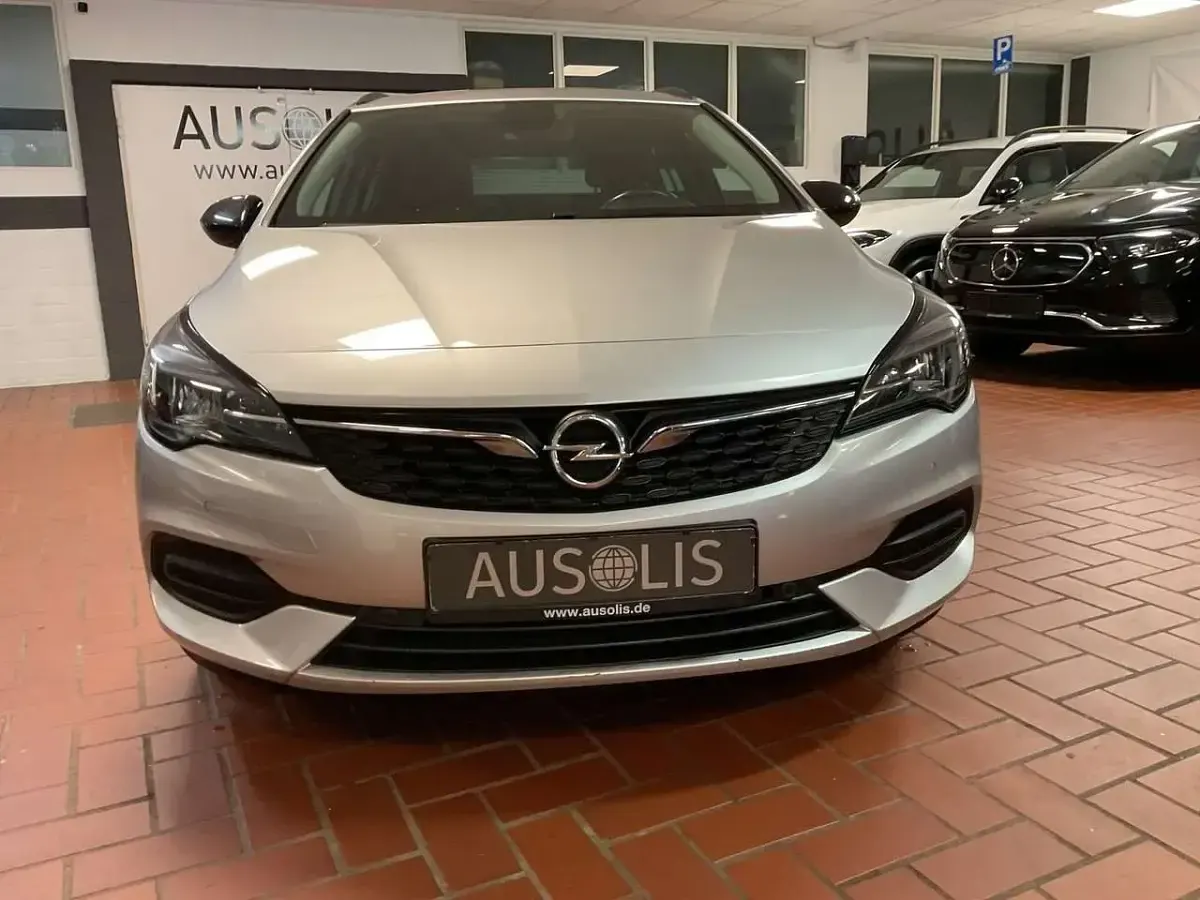 Gebraucht Opel Astra Edition 130 PS (95 kW) 2022 Argon silber Kleinwagen
