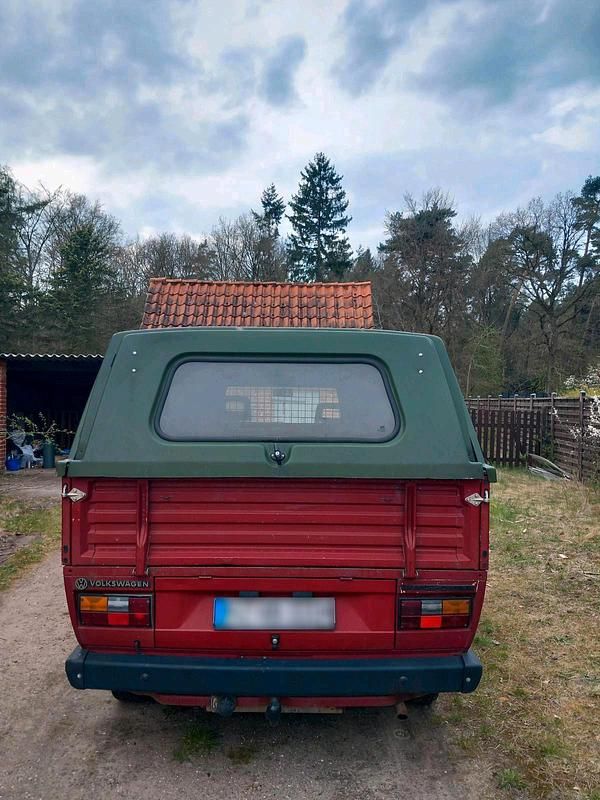 Occasion VW T3 50 ch (36 kW) 1986 Rouge Van