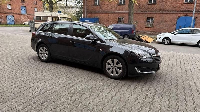 Usata Opel Insignia Edition 136 CV (100 kW) 2015 Nero Station wagon