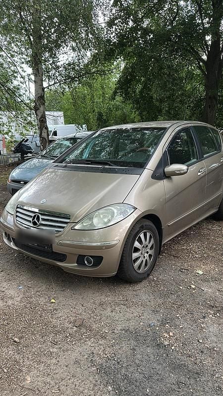 Gold Gebraucht 2006 Mercedes A170 Kleinwagen | 3.699 € (Guter Preis) - Bild 1/3