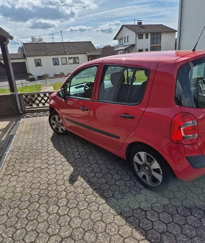 Gebraucht Renault Modus Dynamique 75 PS (55 kW) 2008 Schwarz Van / Kleinbus