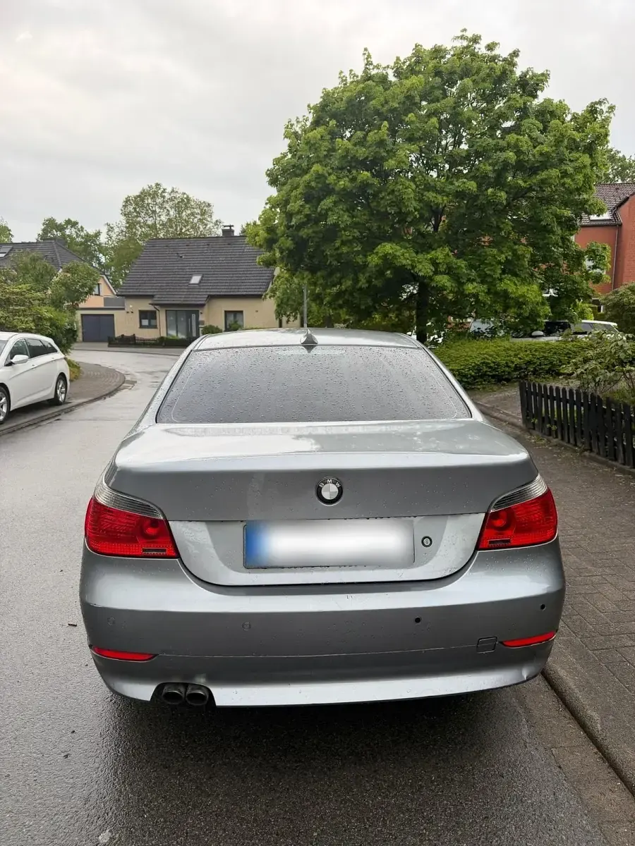 Gebraucht BMW 525 192 PS (141 kW) 2004 Grau Limousine