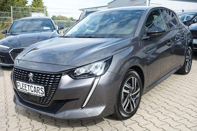 Grau Gebraucht 2023 Peugeot 208 Allure Kleinwagen | 15.750 € (Guter Preis) - Bild 1/4