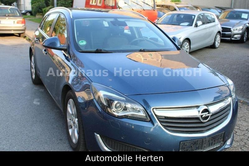 Gebraucht Opel Insignia 170 PS (125 kW) 2016 Blau Kombi